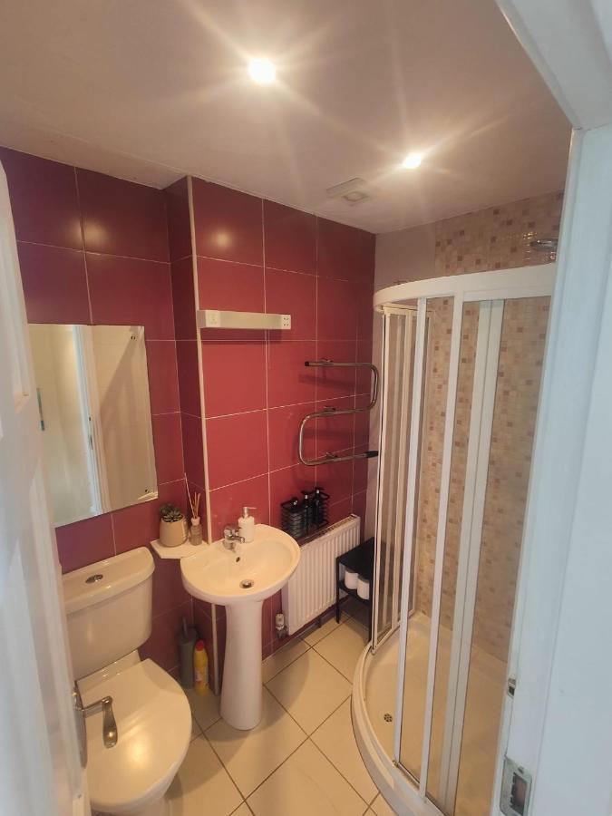 Modern City Centre House In Heart Of Galway City エクステリア 写真